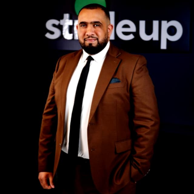 Adeel Ali, Senior Sales Manager · StrideUp